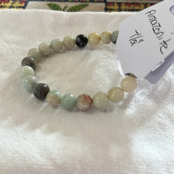 Hand Crafted Amazonite Stretch Bracelet - Picture 2 of 8